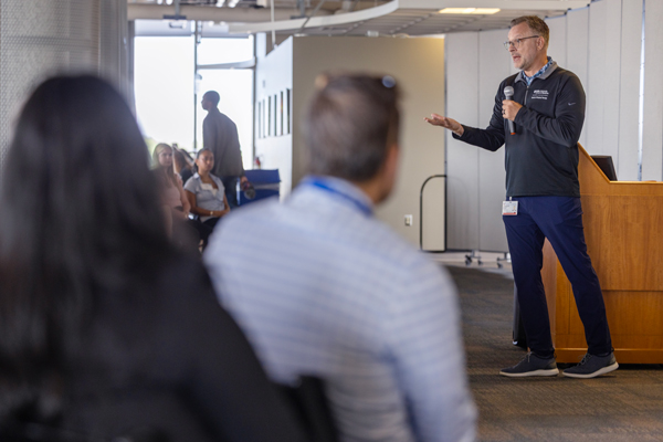 Jeff Holder addresses students during orientation week for DPT class of 2029